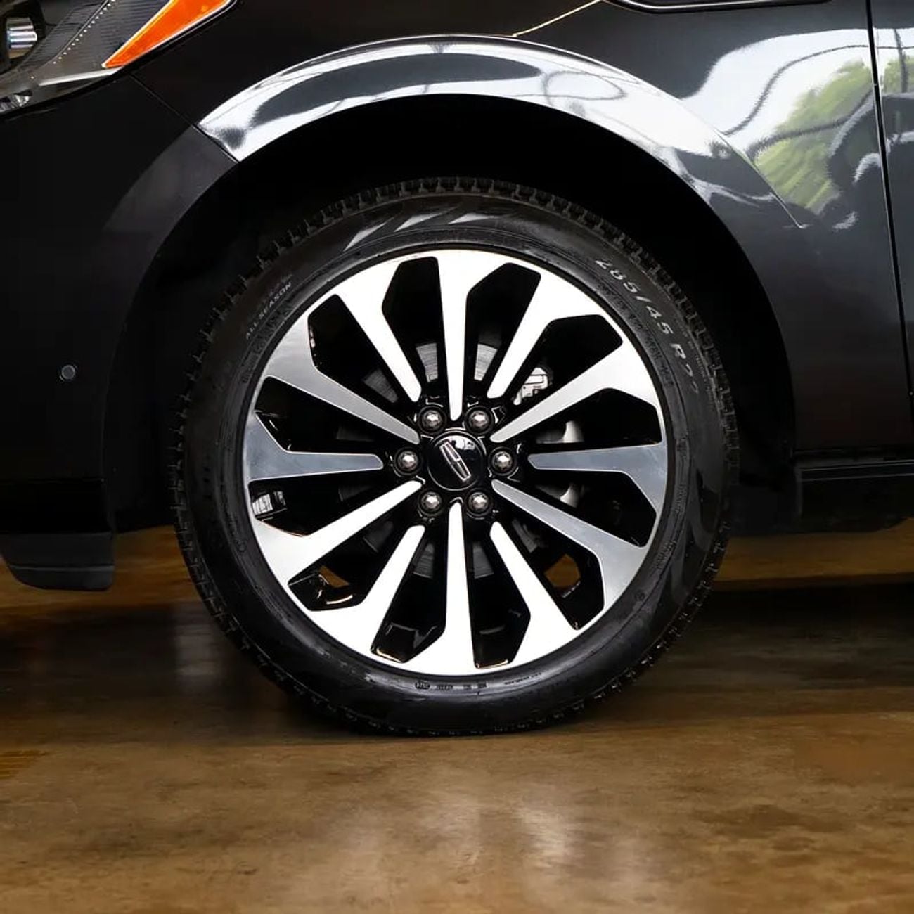 لينكولن نافيجاتور Reserve 3.5L 3,257P.M • 0% Downpayment • Reserve • 1 year warranty