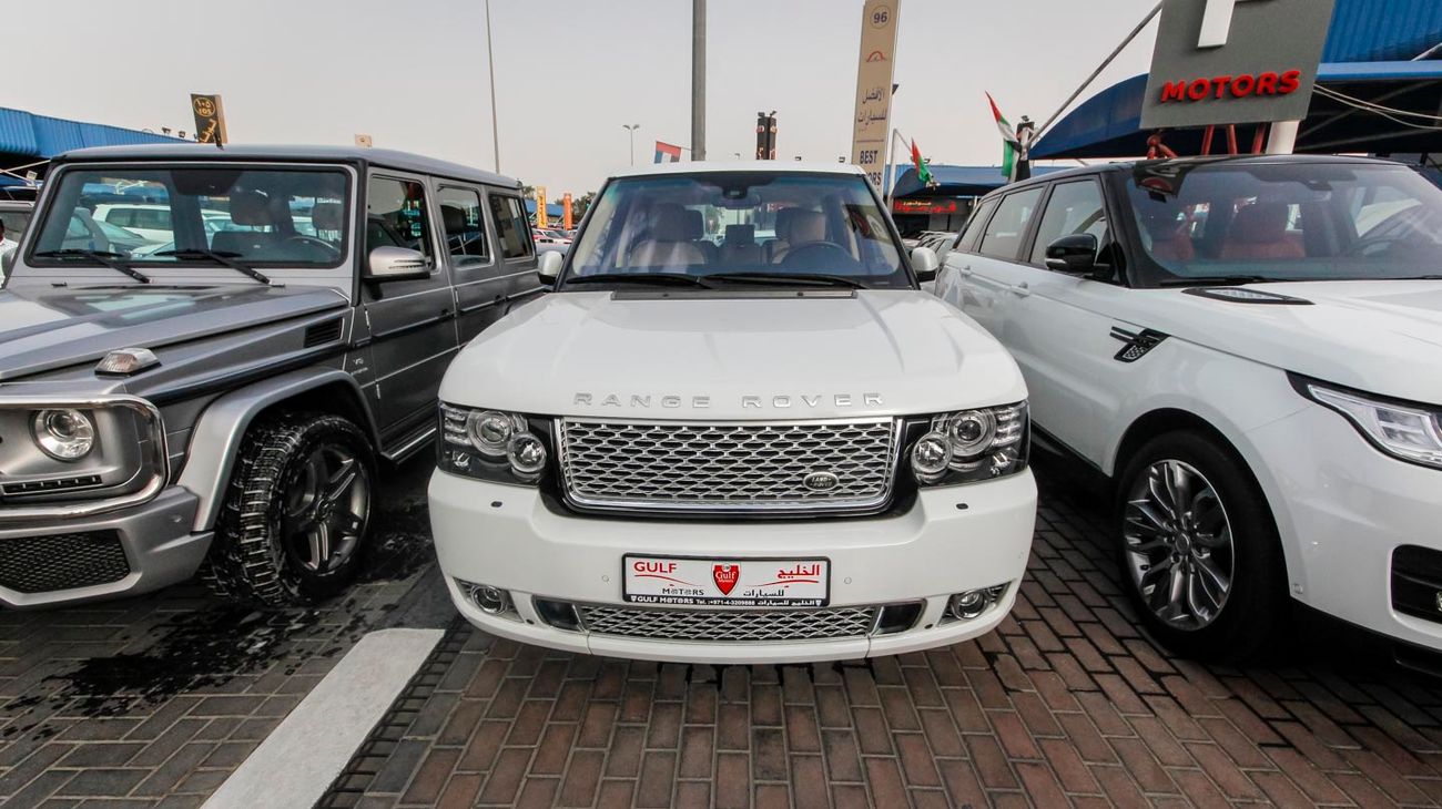 Used Land Rover Range Rover 2012 for sale in Dubai - 16770