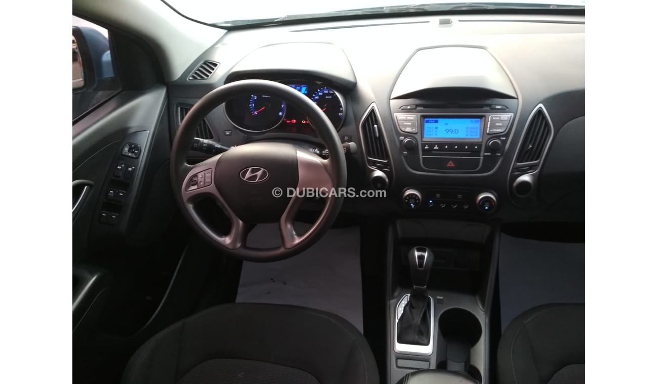 هيونداي توسون 2014 سماوى خليجى 2000 CC بانوراما  تشيكات وكالة بدون صبغ بدون حوادث ممتاذة ماشية قليل