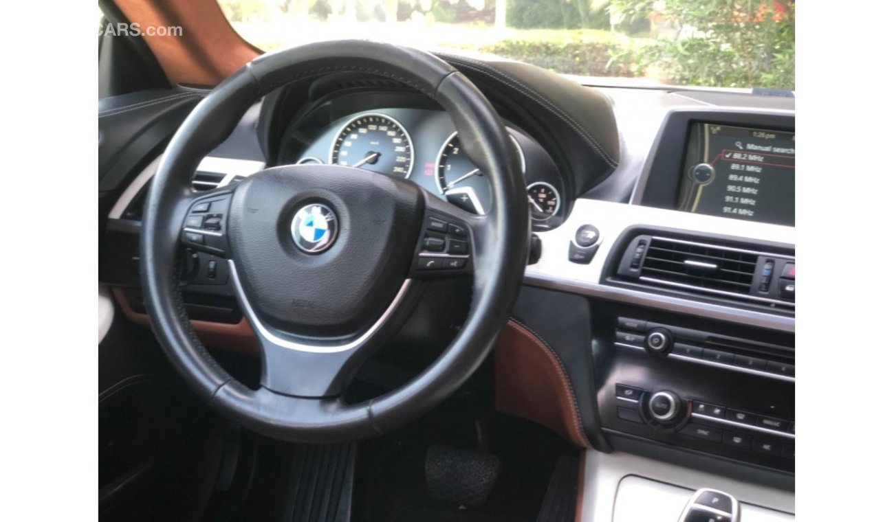 BMW 650i BMW 650 MODEL 2013 GCC CAR PERFECT CONDITION FULL OPTION PANORAMIC ROOF LEATHER SEATS 5 CAMR navigat