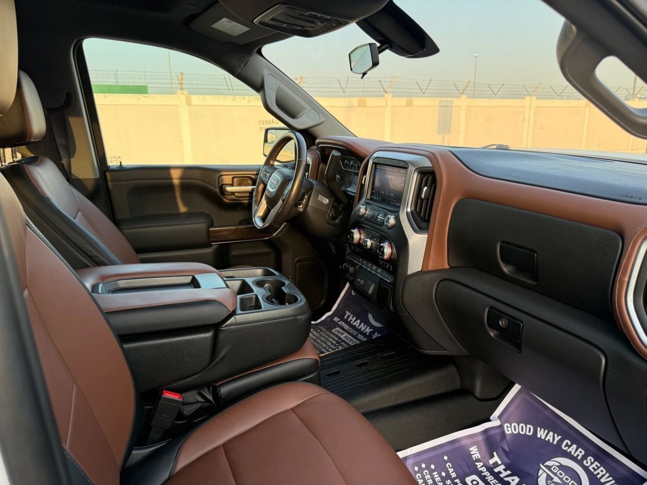 جي أم سي سييرا 1500 CREWCAB ELEVATION 5.3L V8 AT4 Crew Cab (AWD)