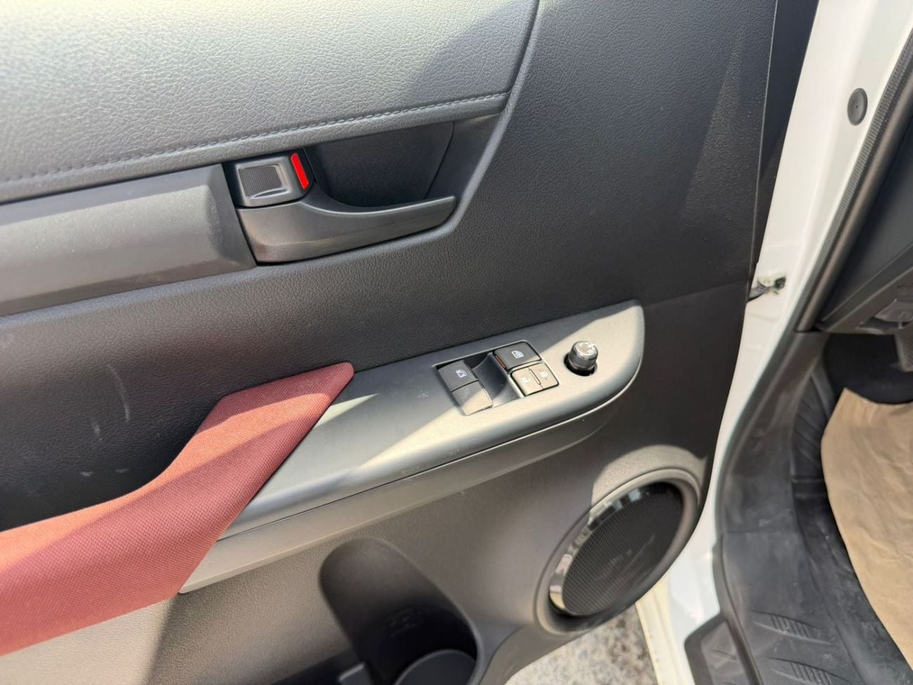 تويوتا هيلوكس Hilux 2.7 MT 2026 4x4 GCC