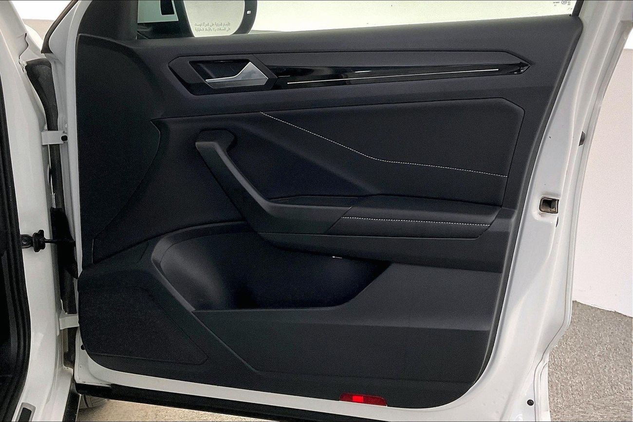 Volkswagen T ROC R-Line | Guaranteed Warranty | 0 Down Payment