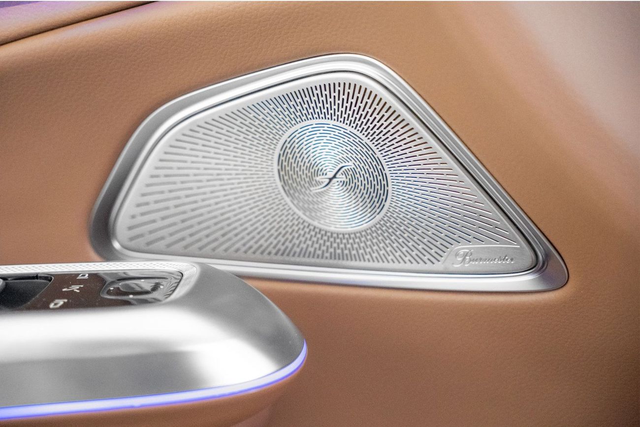 مرسيدس بنز E200 2.0L