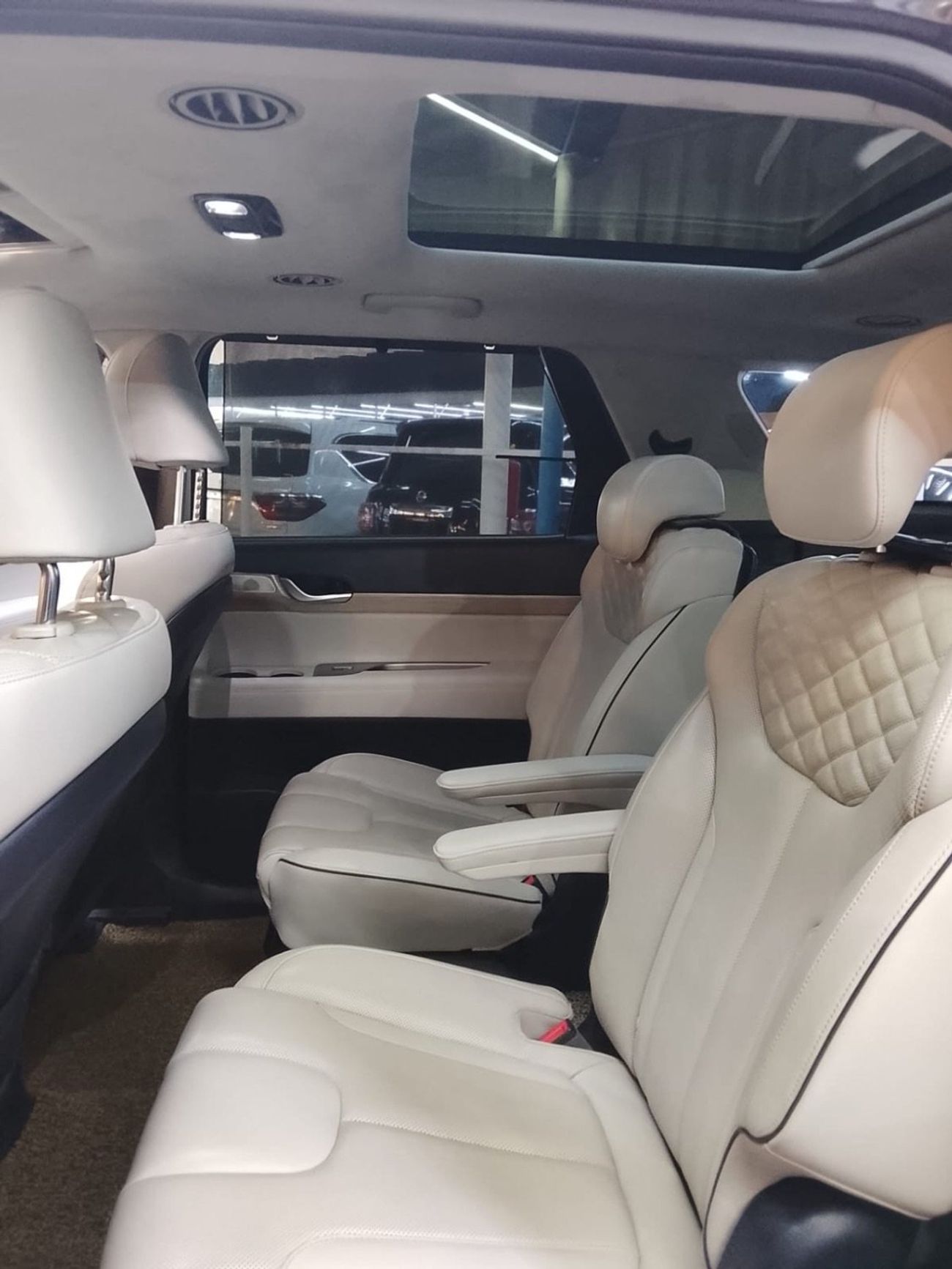 Hyundai Palisade Premium - Nappa 3.8L