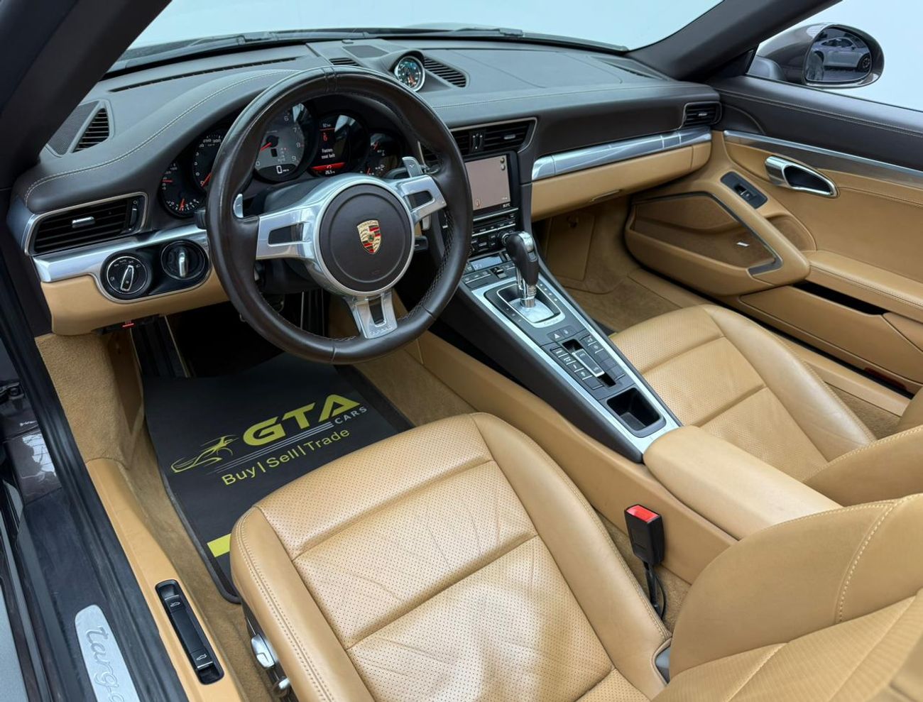 Porsche 911 Targa 4S 3.8L 2015 Porsche 911 Targa 4S ,Porsche Service History ,Excellent Condition ,GCC