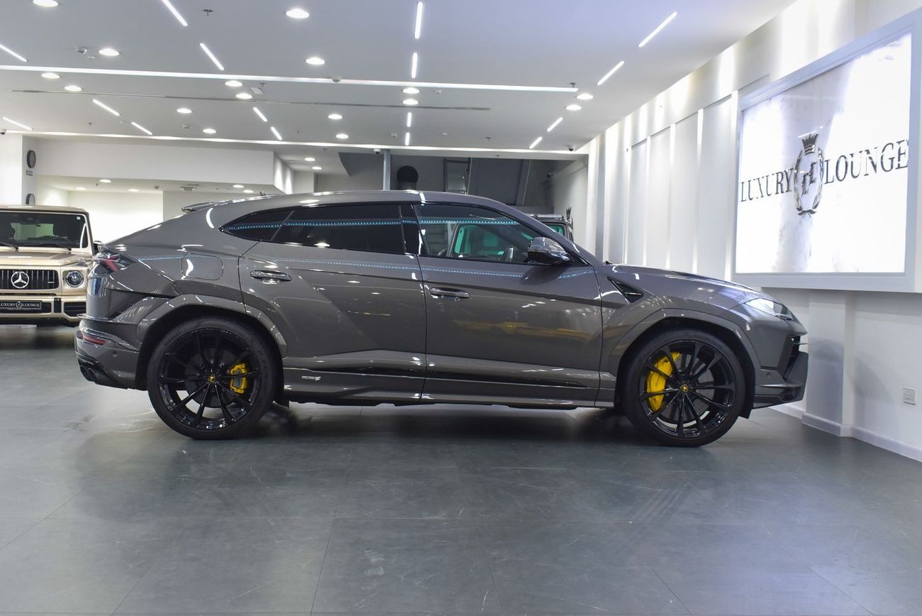 لامبورغيني اوروس LAMBORGHINI URUS S 2024 4-SEATER, VIP CAR, ABSOLUTELY FULL OPTIONS ACCIDENT FREE IN EXCELLENT COND.