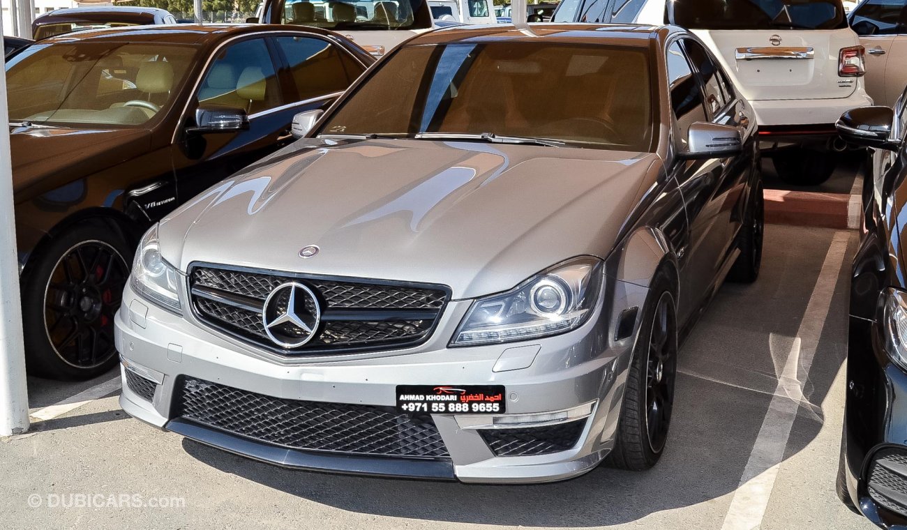 Mercedes-Benz C 63 AMG