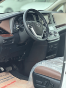 Toyota Sienna 3.5 limited AWD