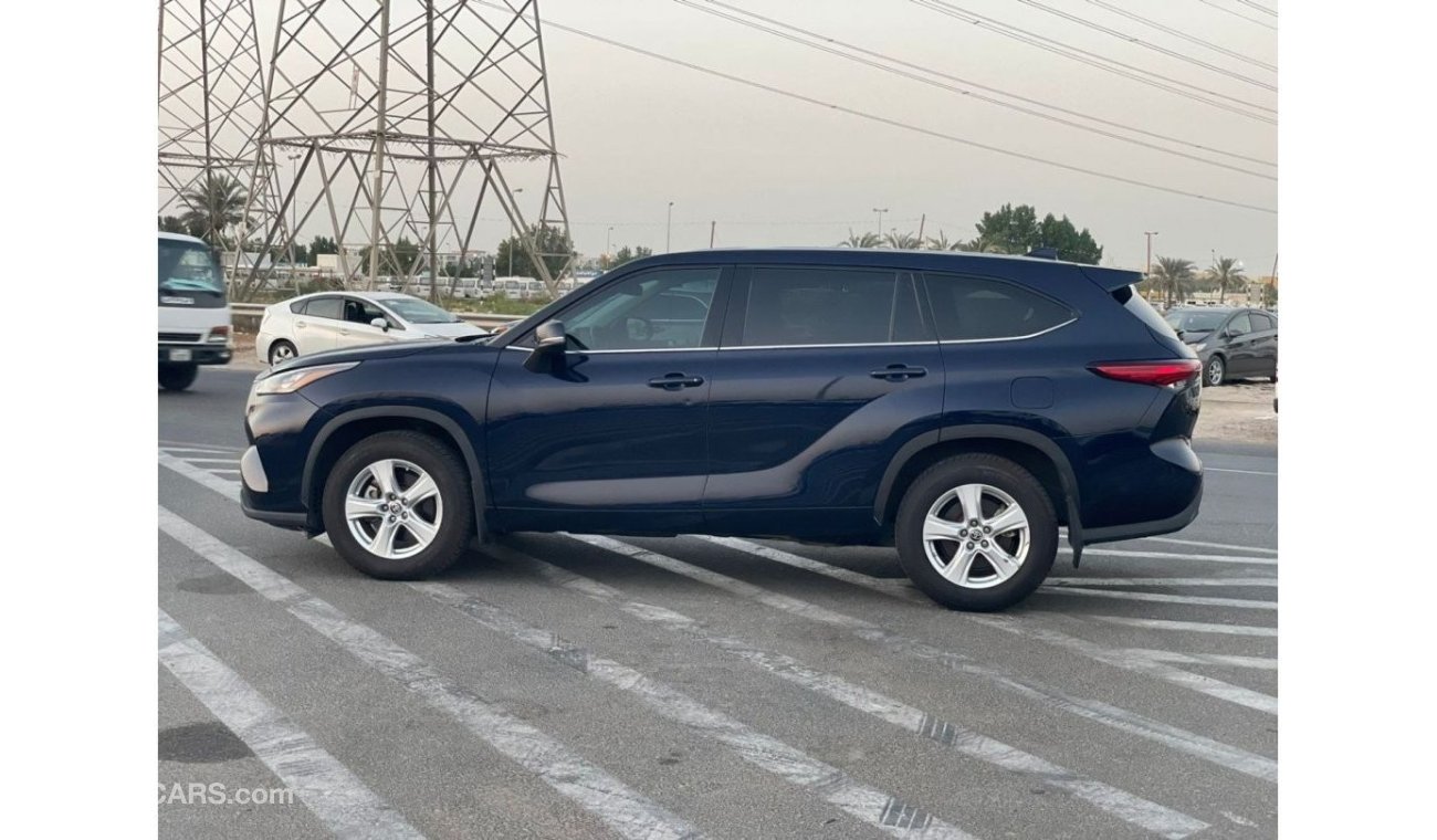 Toyota Highlander 2020 Toyota Highlander LE / 5% VAT LOCAL REG