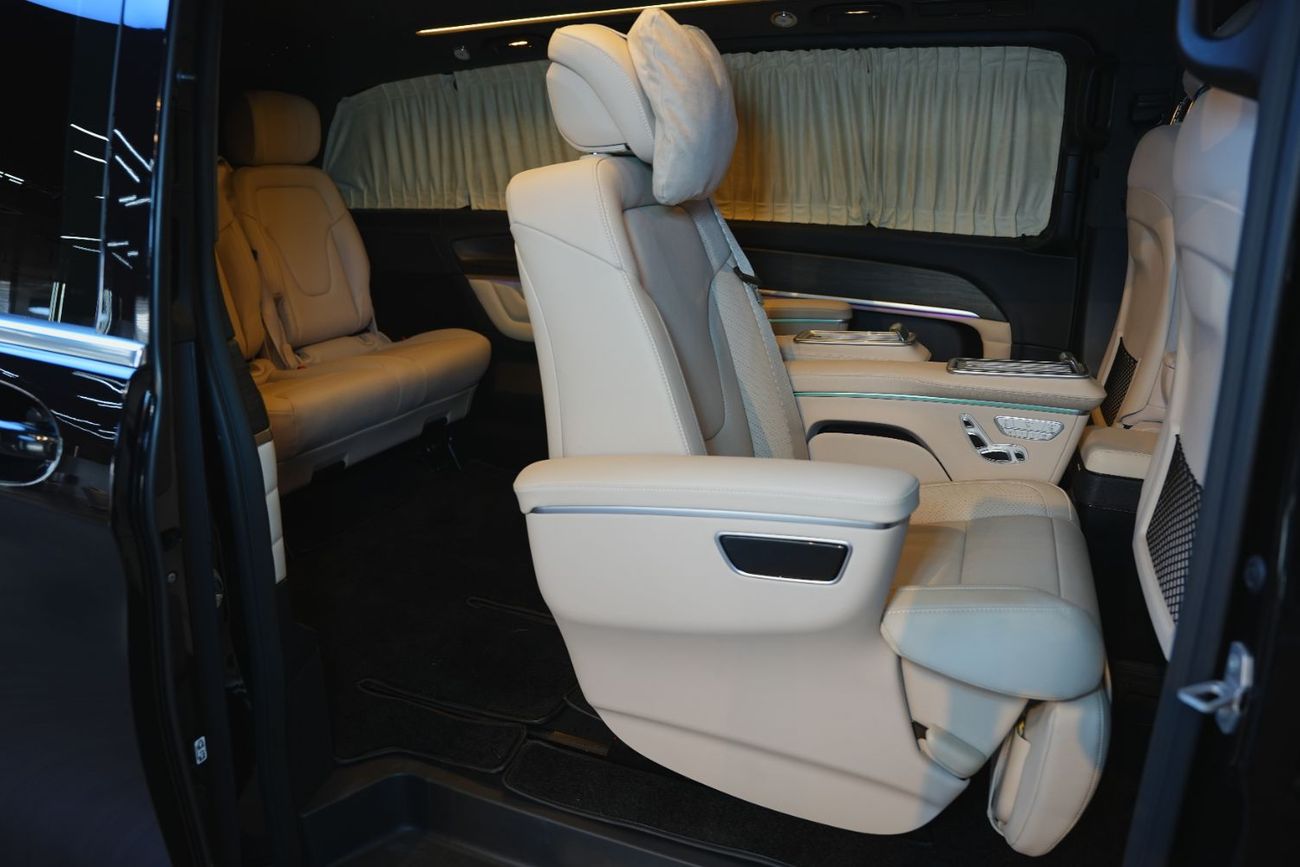 مرسيدس بنز V 300 Original Mercedes VIP Captain Seats | 2 Years International Warranty
