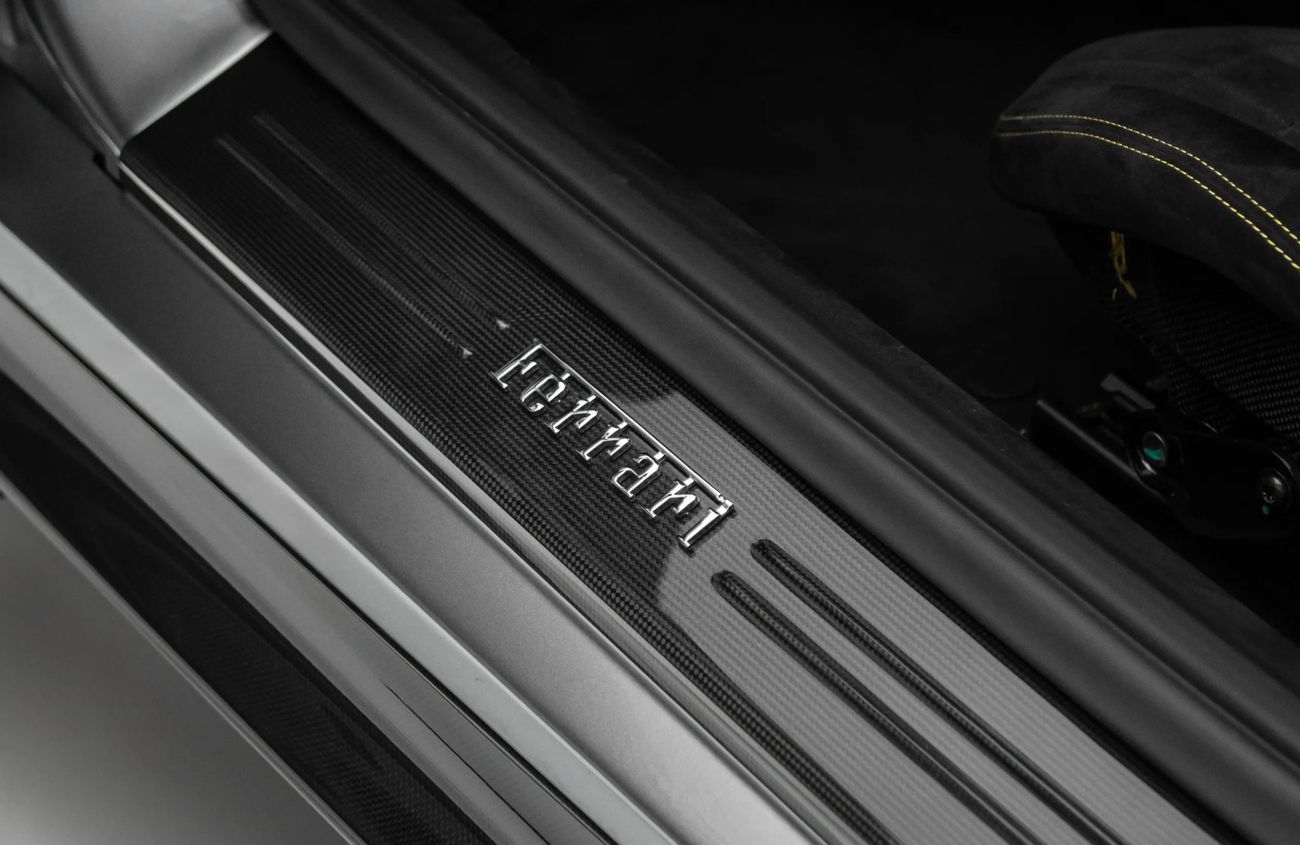 فيراري 812 كومبيتيزون 6.5L V-12 Naturally Aspirated Engine