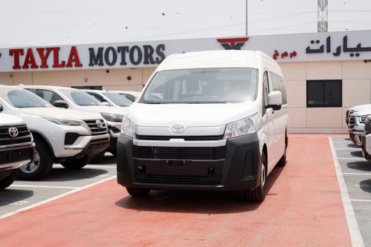 Toyota Hiace TOYOTA HIACE 3.5 MT WHITE 2026 WITH REAR HEATER