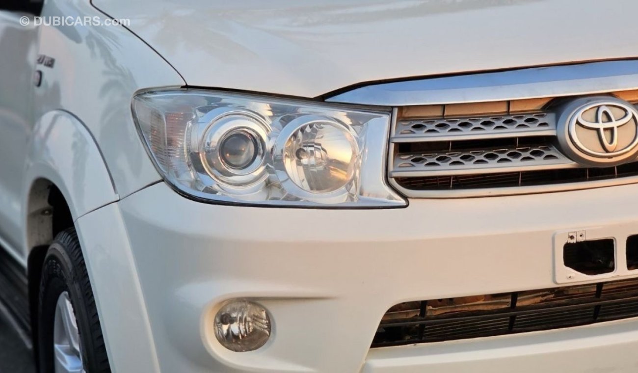 Toyota Fortuner 2008 |LEATHER BEIGE INTERIOR| 2.7L Petrol 4WD 7 SEATER | GOOD CONDITION
