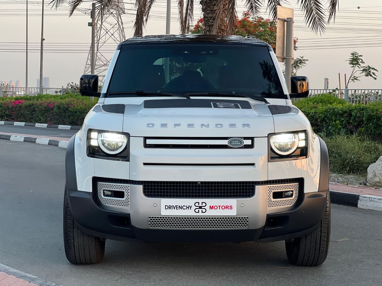 Land Rover Defender P400 110 S 3.0L (5 Seater)