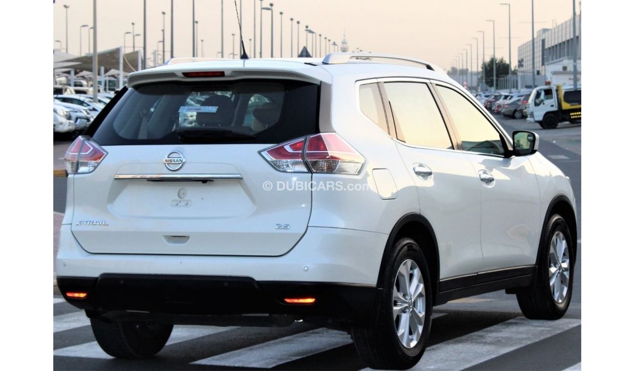 Nissan XTrail Nissan X-Trail 2015 GCC No. 2 in excellent condition without accidents, very  clean from inside and