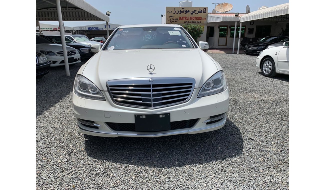 مرسيدس بنز S 550 وارد اليابان بطاقة جمركية