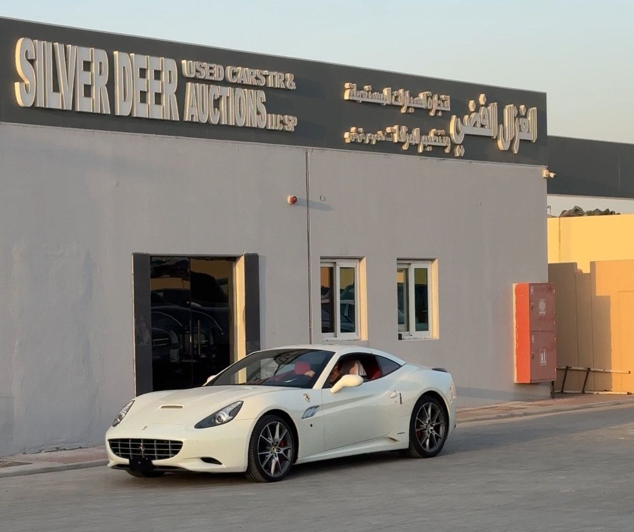 Ferrari California 2014 Ferrari California • Japan Specs  119,000 km • 4.3L V8