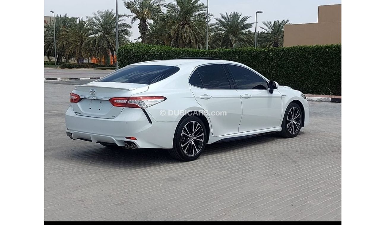 Toyota Camry Sport