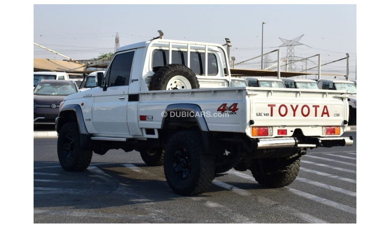 Toyota Land Cruiser Pick Up