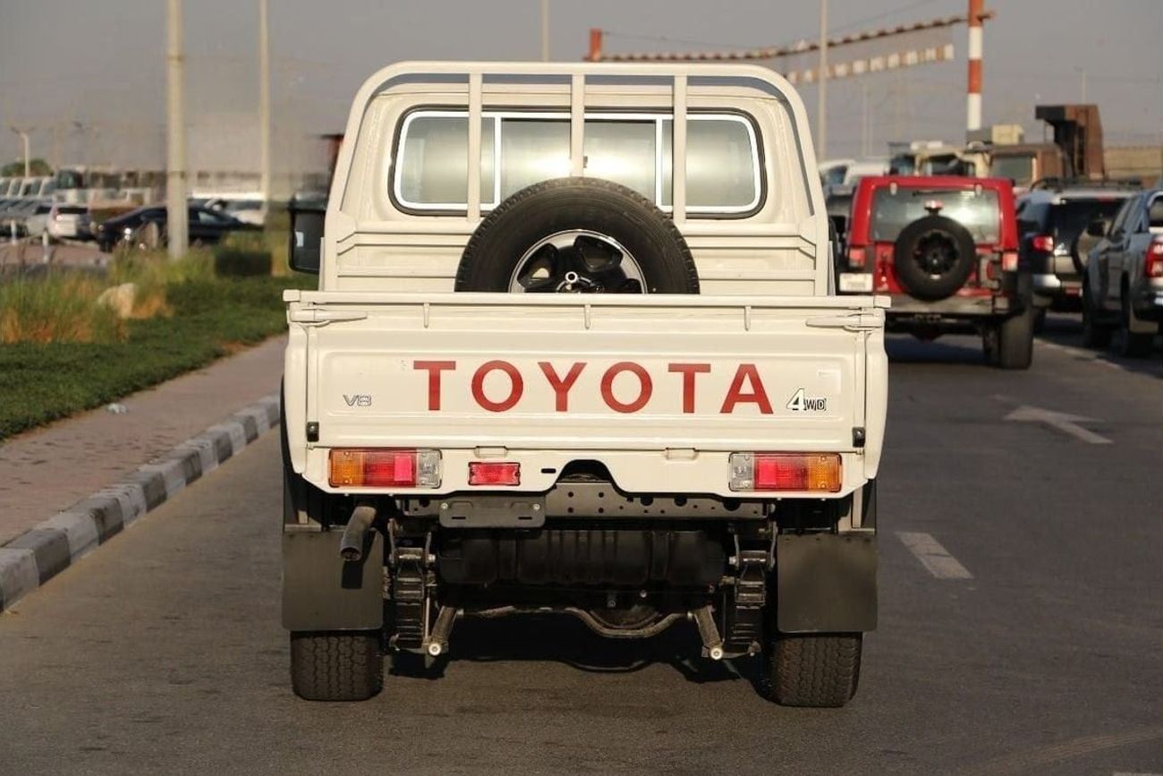 Toyota Land Cruiser Pick Up 2024 LC79 4.5L V8 Diesel Full option
