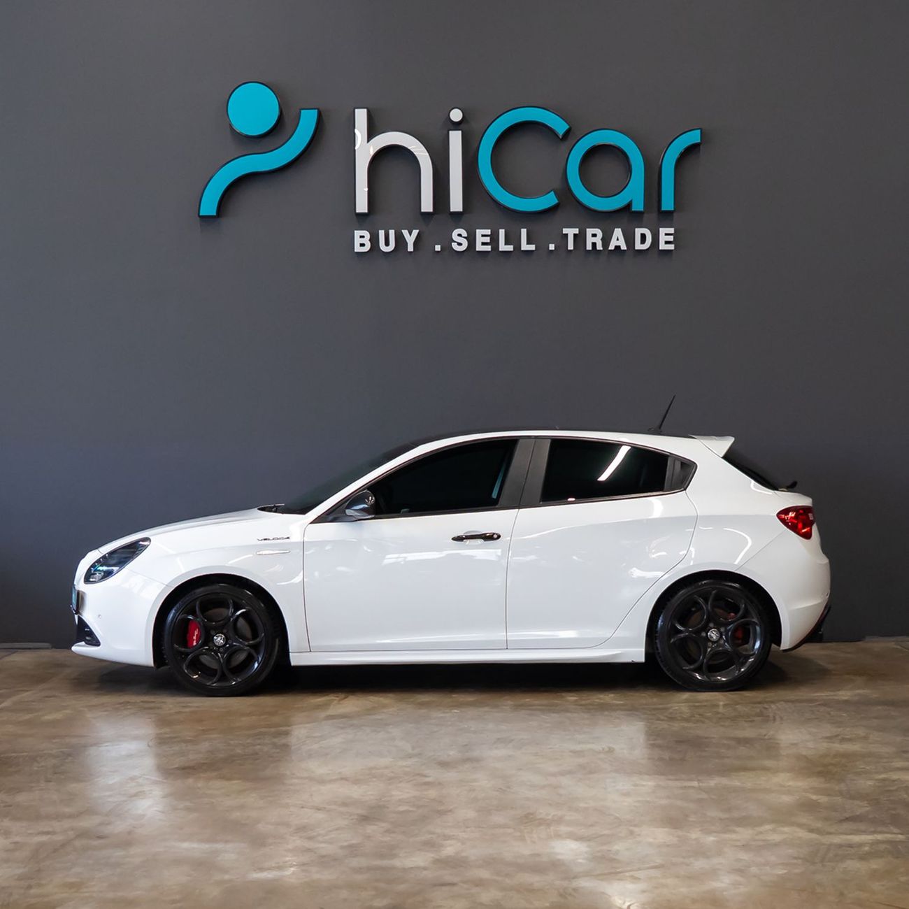 ألفا روميو جوليتا AED 861  pm  • 0% Downpayment • Alfa Romeo Giulietta • Agency Warranty