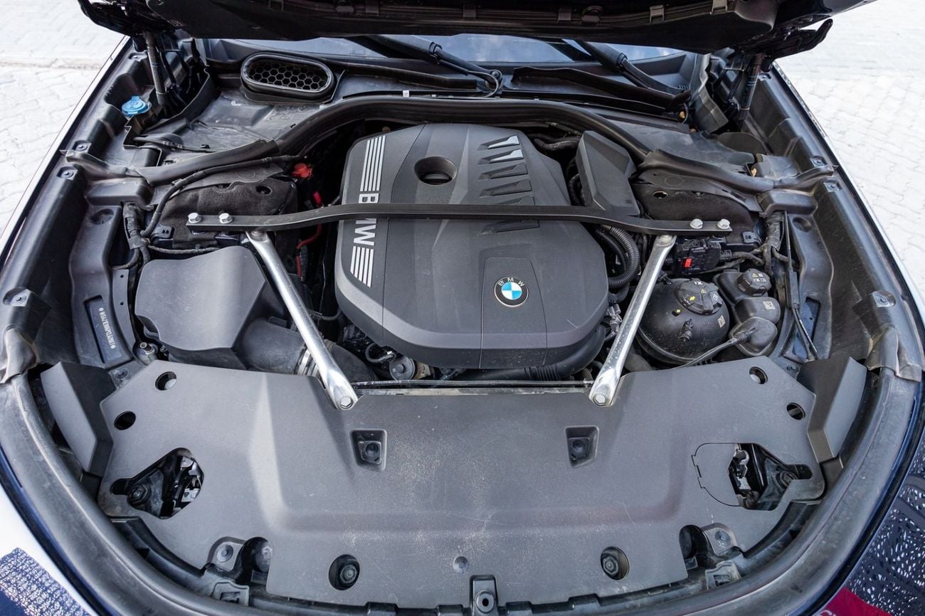BMW 740i LUXURY PURE EXCELLENCE 2023 BMW 740i GCC | Agency Warranty