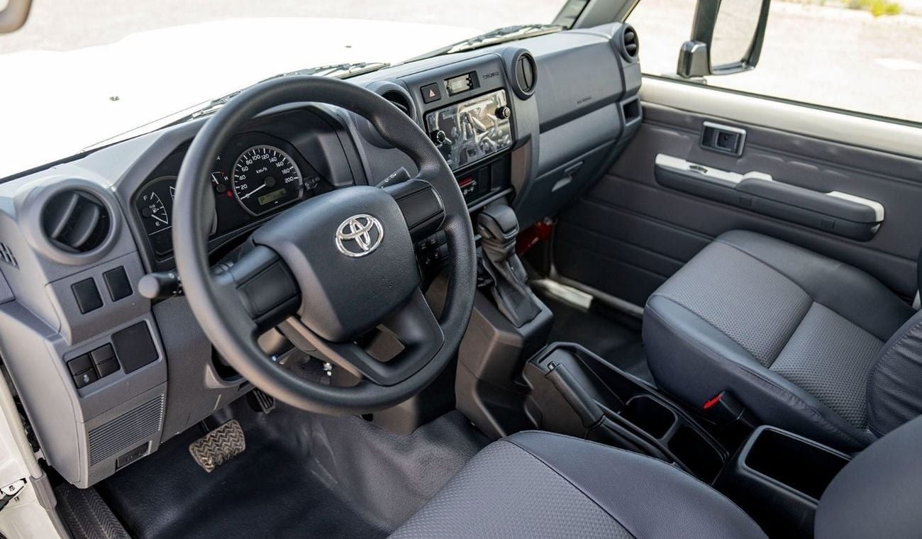 تويوتا لاند كروزر 70 LC78 2.8L AT DIESEL 3DOOR 2024