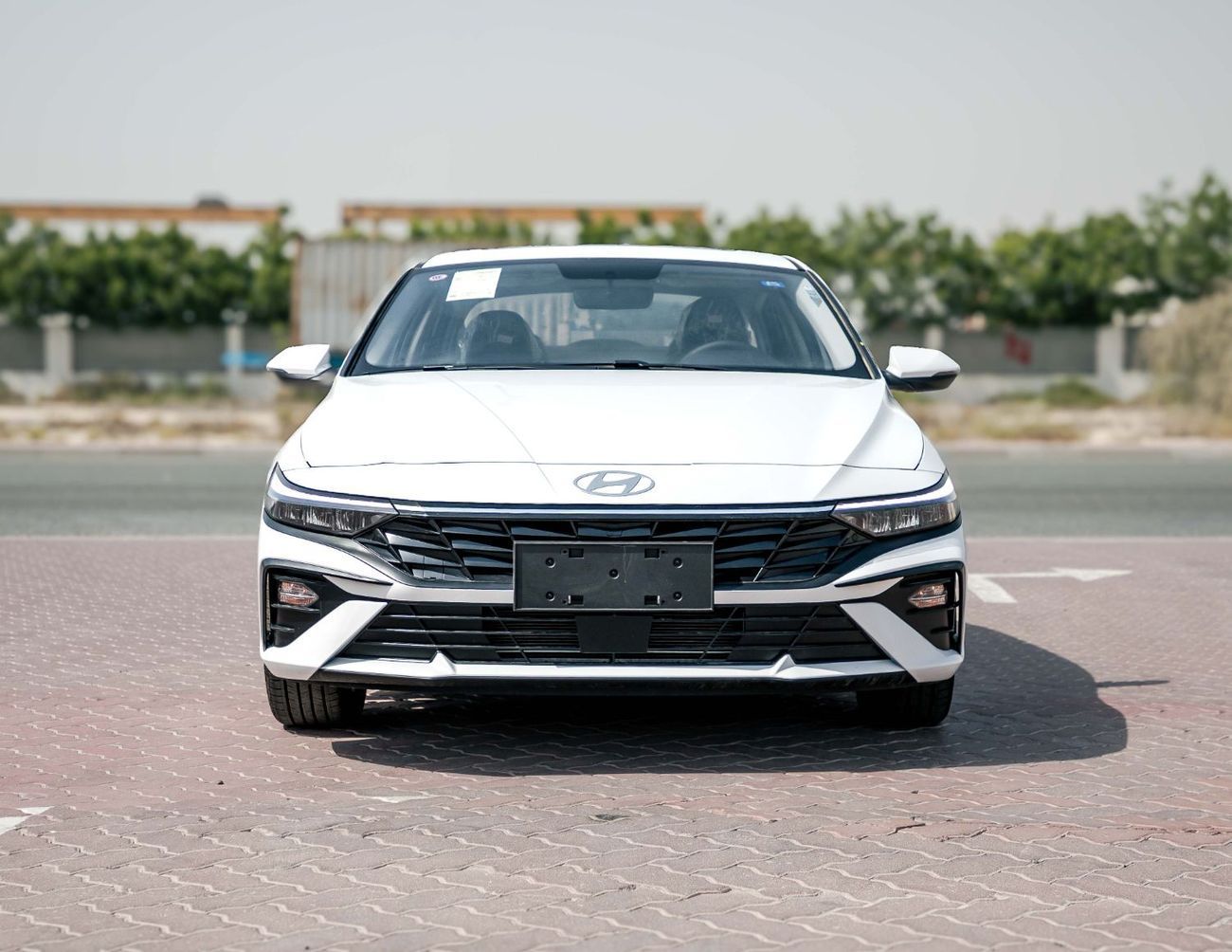 هيونداي إلانترا 2025 Hyundai Elantra GLX Elite 1.5L - White Inside Black | Export Only