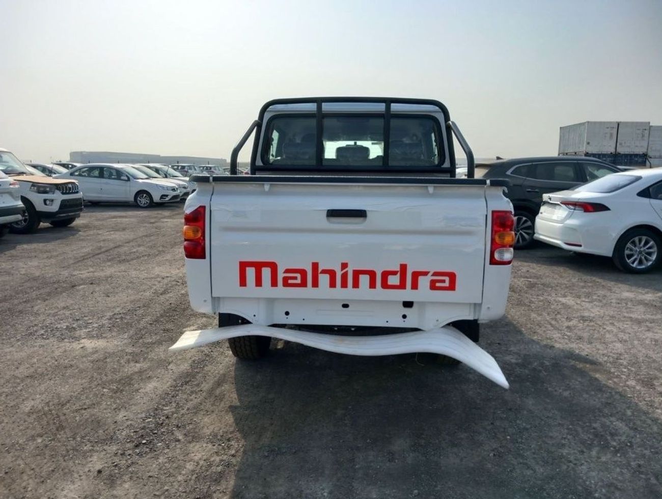 Mahindra Pik Up 2.2L DIESEL S6 4X4 MANUAL TRANSMISSION DOUBLE CABIN PICKUP(FOR EXPORT)