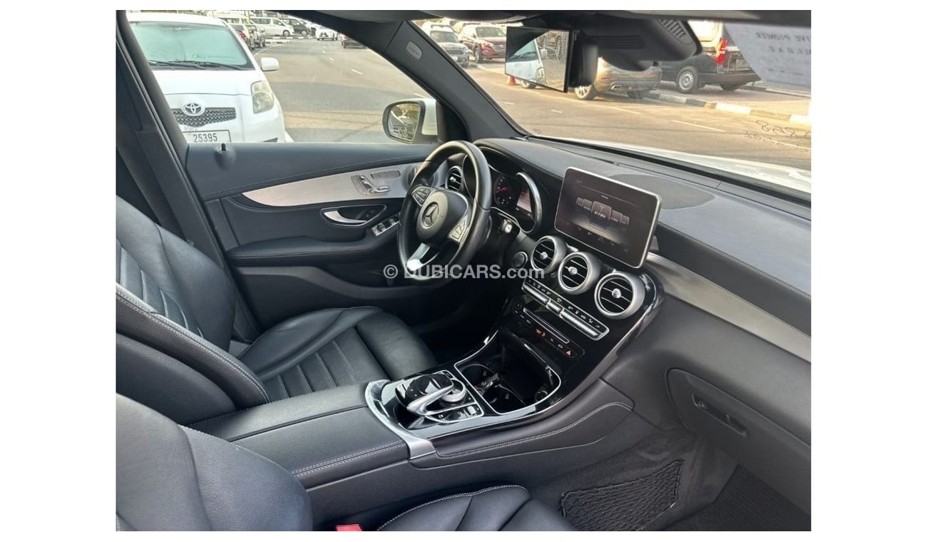مرسيدس بنز GLC 350