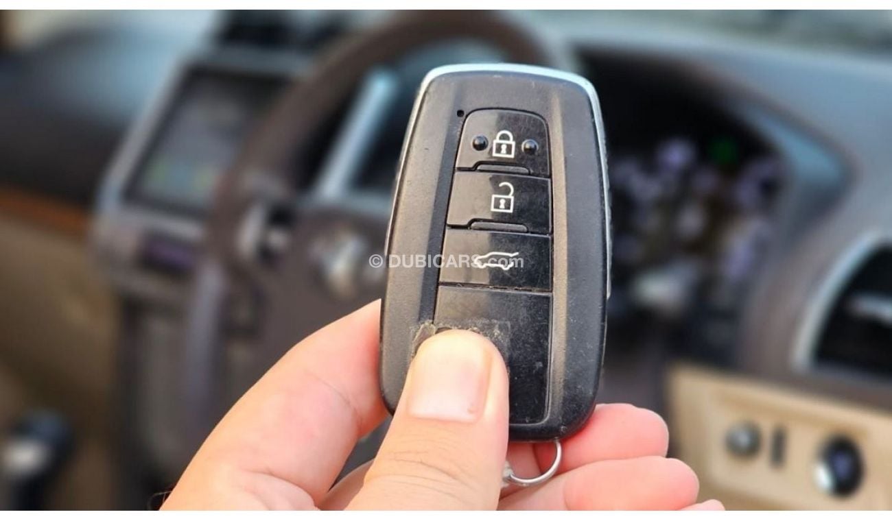 Toyota Prado 2.8L Diesel | RIGHT-HAND-DRIVE | PREMIUM BEIGE INTERIOR | DOWNHILL ASSIST | SUN ROOF | ELECTRIC SEAT