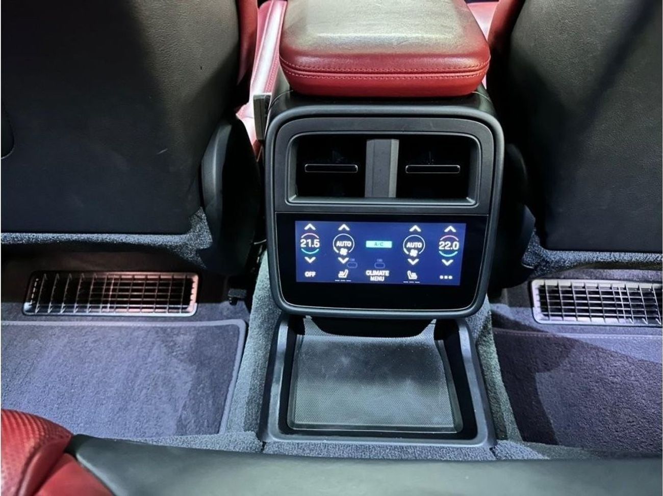 بورش تايكان 2021 Porsche Taycan TurboS /GCC/