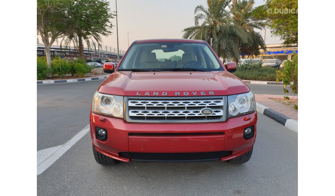 لاند روفر LR2 Land Rover LR2 - 2012 - GCC Specs - Immaculate Conditon