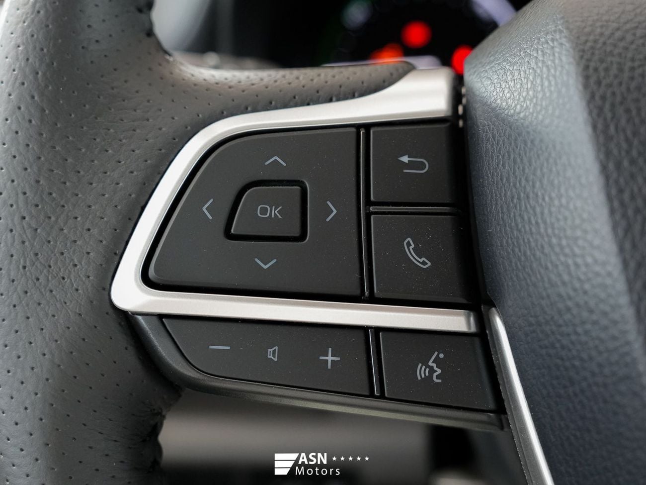 Toyota Sienna  2.5L Dual-Engine 2WD 2025 (Clearance Price)