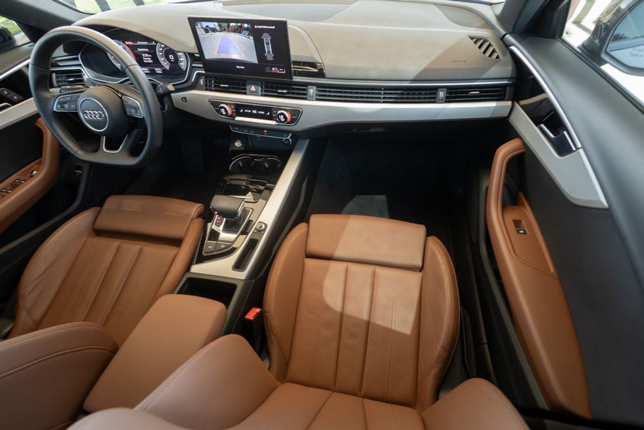 أودي A4 35 TFSI S Line 2.0L