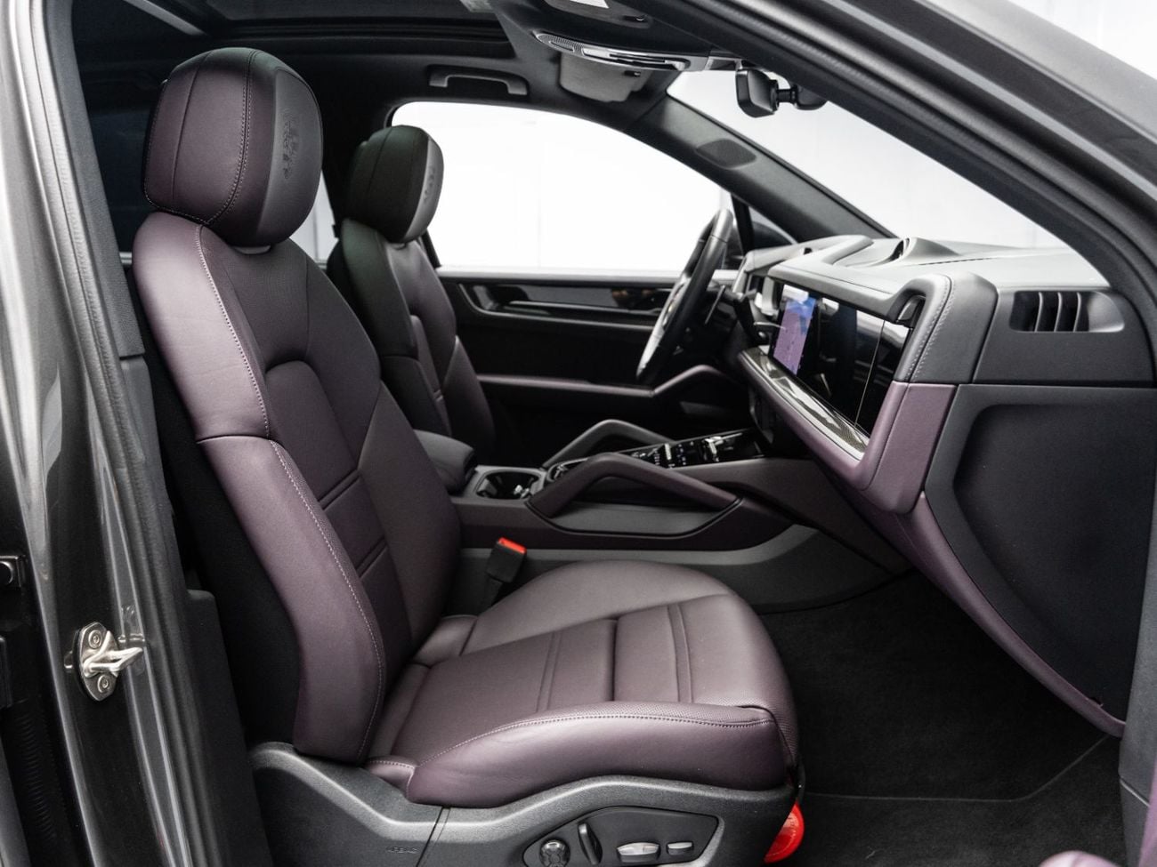 Porsche Cayenne SUMMER STARTS NOW | EXCLUSIVE DEAL BY BLACKLINE, 2029 Porsche Warranty + Service Contract, High Spec