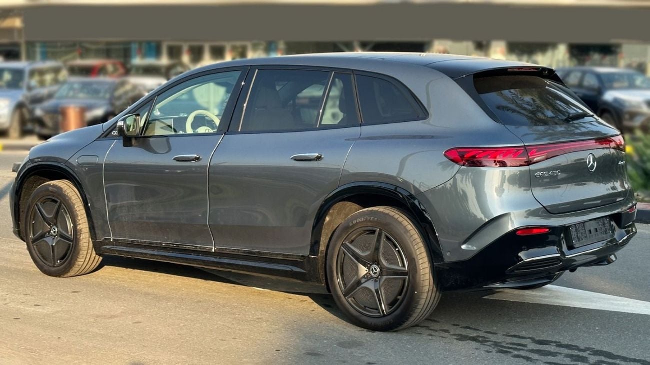 Mercedes-Benz EQS 450 SUV Mercedes-Benz EQS 450 4MATIC AT 2023 • Electric • Automatic