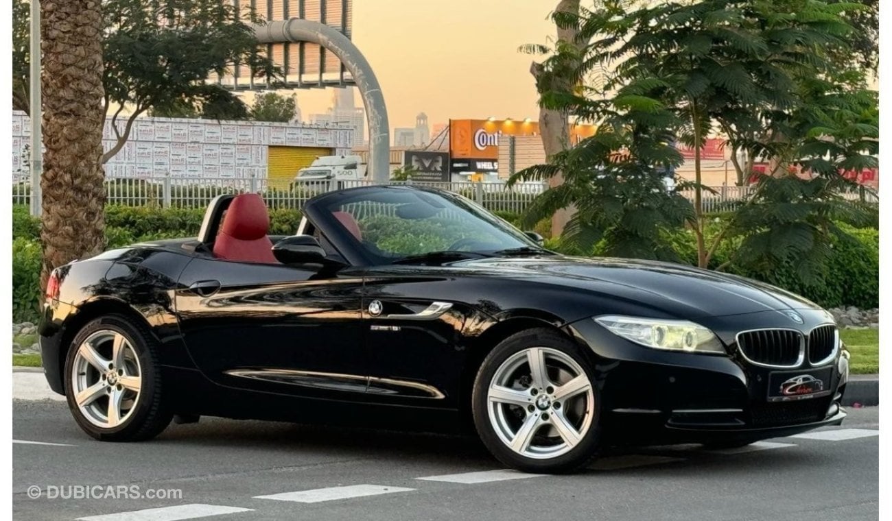 BMW Z4 sDrive 18i BMW Z4 2015 GCC 2.0L S DRIVE 18i CONVERTIBLE LOW MILEAGE IN PERFECT CONDITION