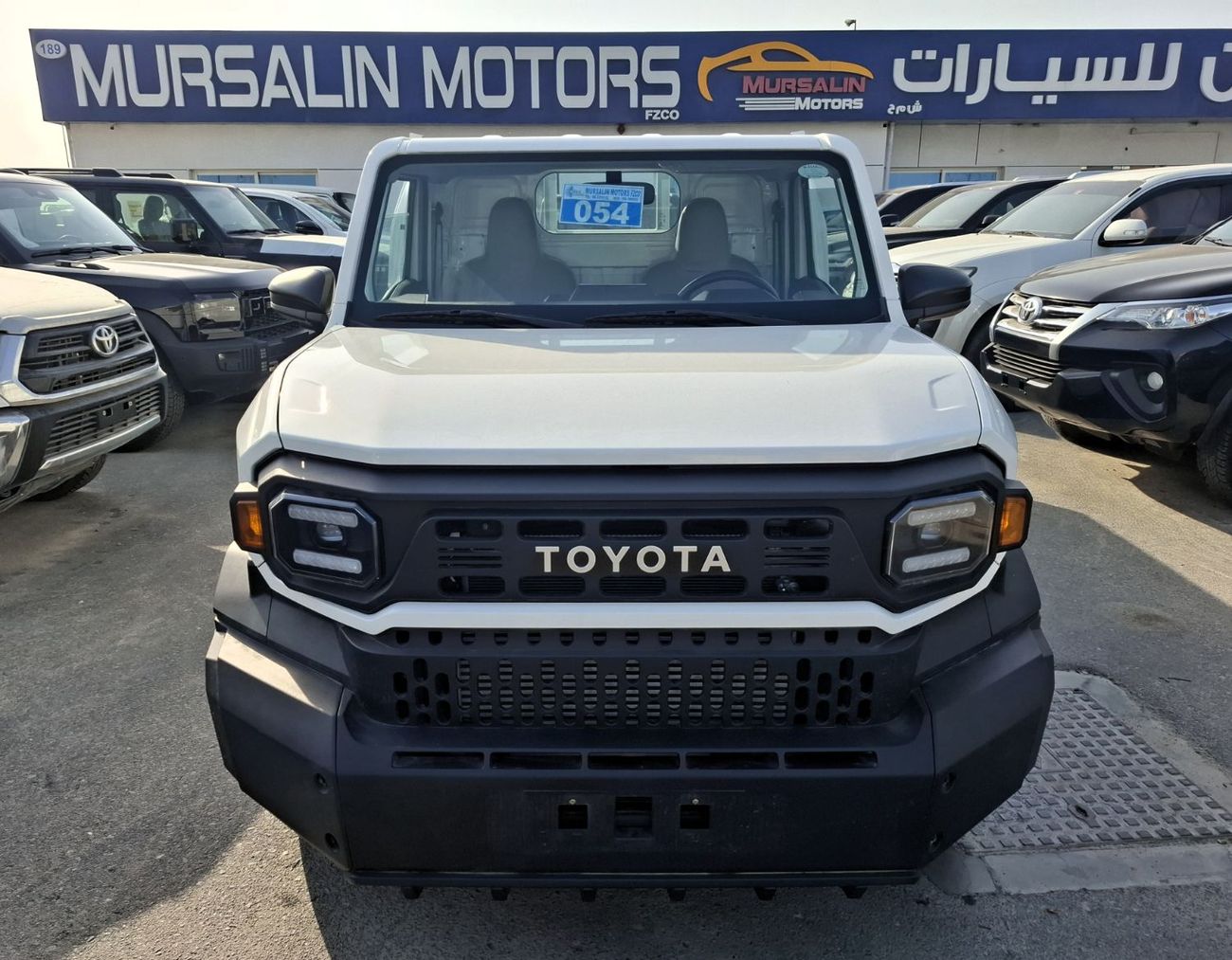 Toyota Tamaraw Toyota Hilux Tamaraw 2.4L 2026 SC Pickup Diesel White (Export Only)