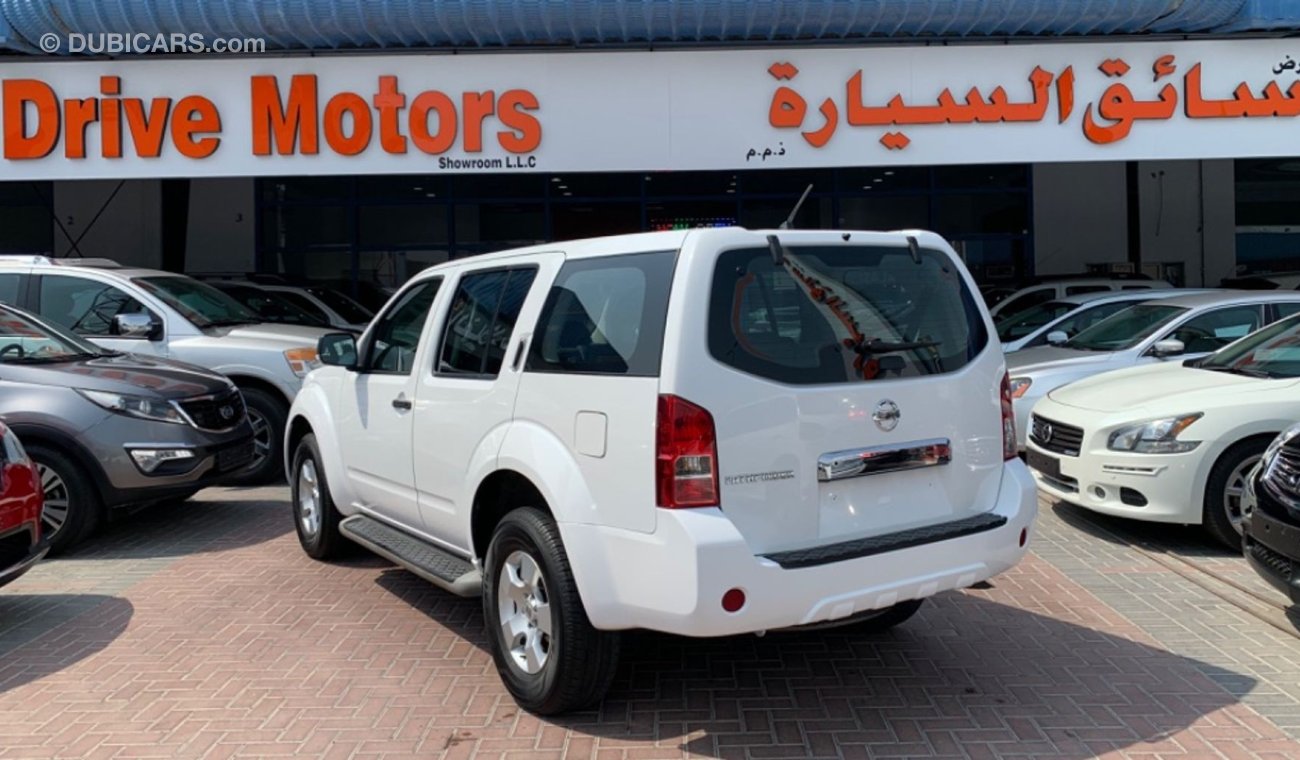 نيسان باثفايندر CLASSIC NISSAN PATHFINDER ONLY 625X60 MONTHLY V6 4X4 FULL SERVICE HISTORY UNLIMITED KM WARRANTY