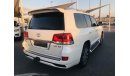 Toyota Land Cruiser فل ابشن صبغة وكاله تشييكات وكاله بحاله ممتازه ضمان شاسيه جير ماكينه بودى