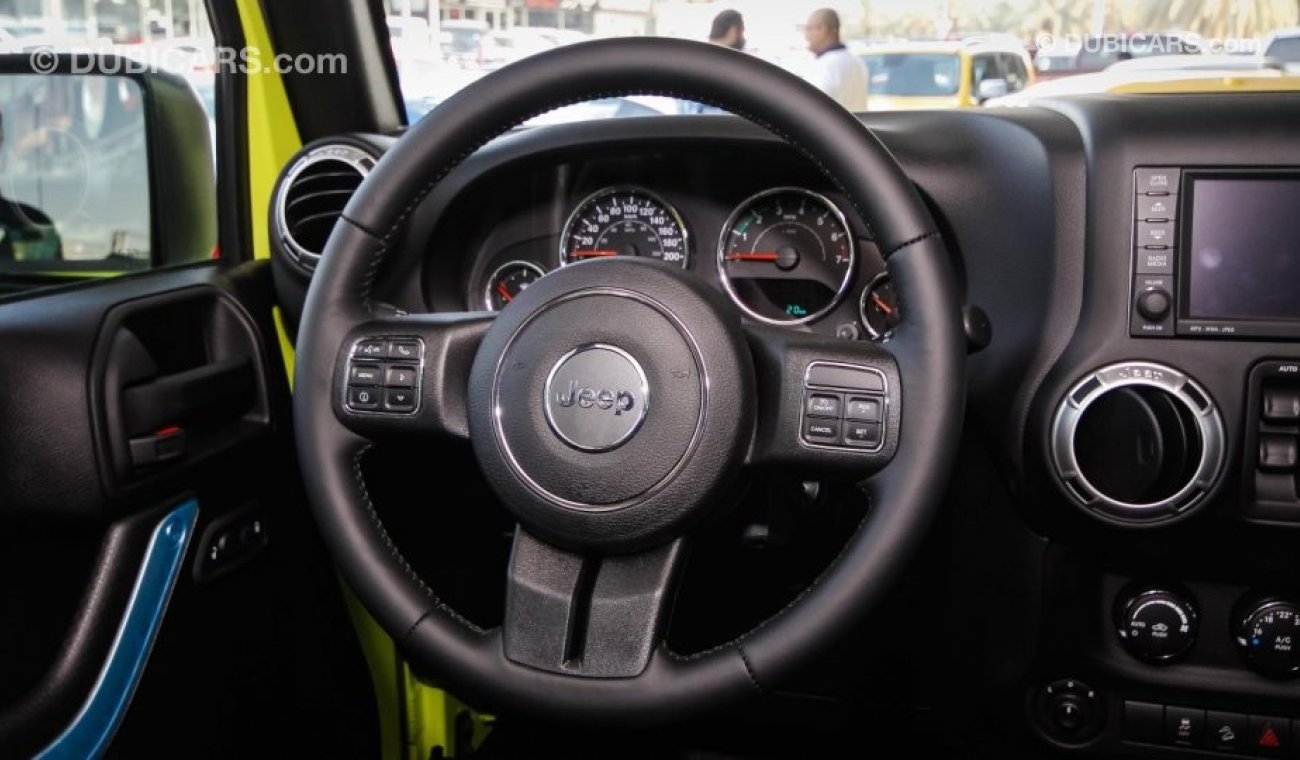 Jeep Wrangler Brand New 2016  SAHARA UNLIMITED 3.6L V6 GCC With 3 Yrs/60000 km AT the Dealer (Last Unit)