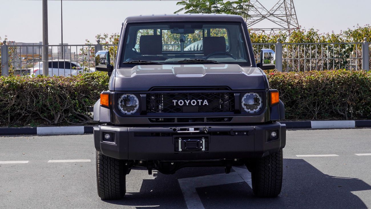 Toyota Land Cruiser Pick Up LX 4.0 L V6