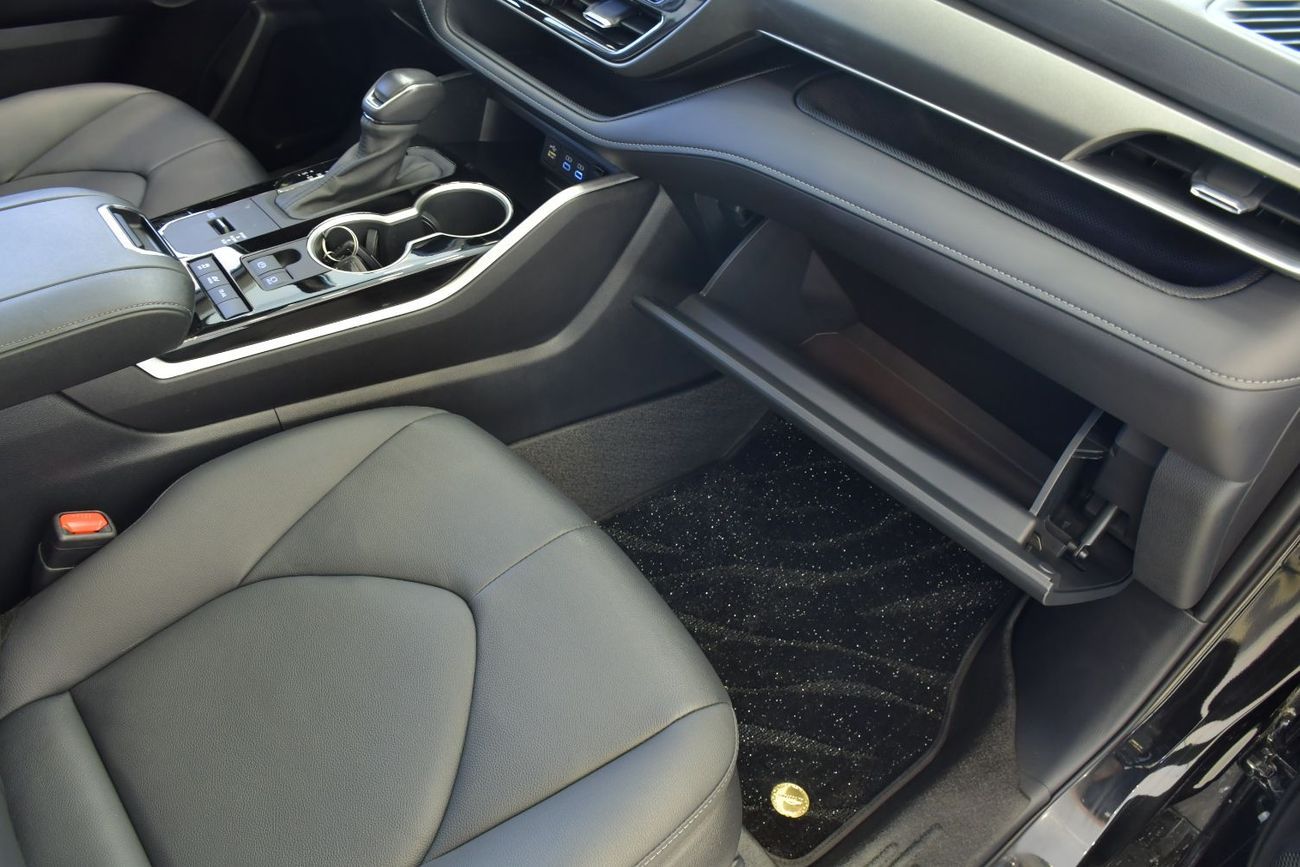 Toyota Highlander 2.5L Hybrid VXR (AWD)