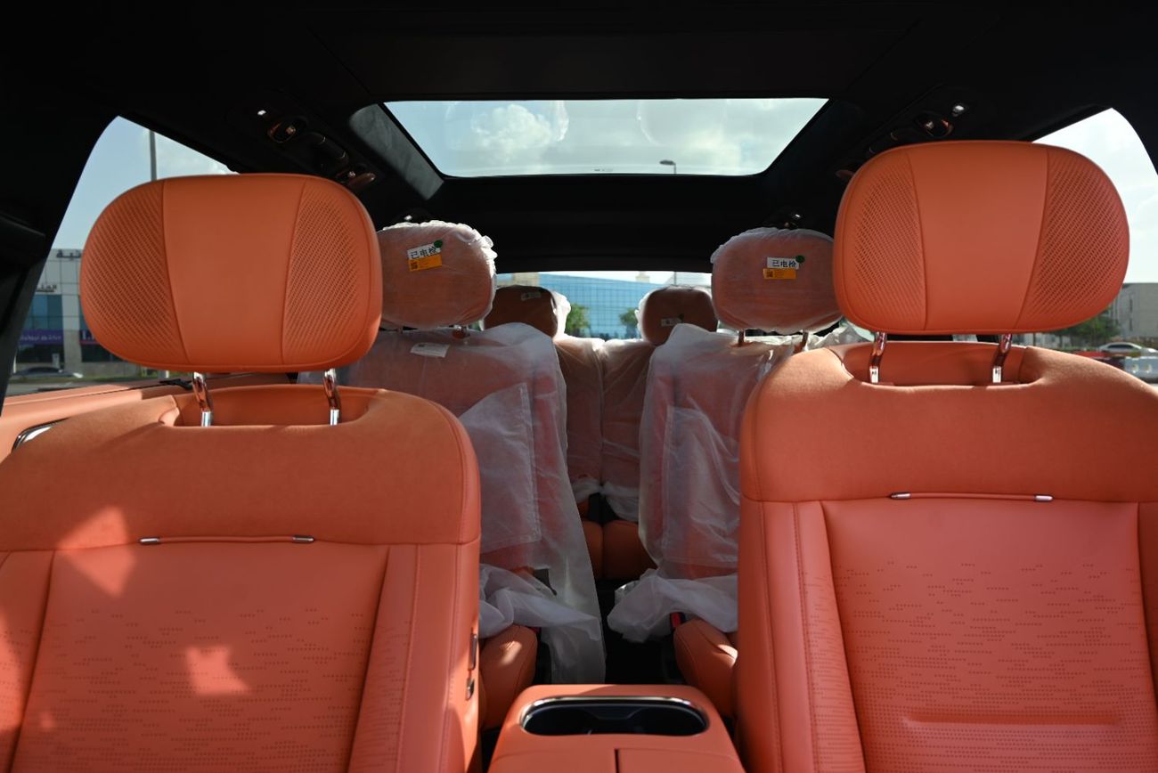 Lynk & Co 900 RAMADAN OFFER - LYNK & CO 2025 - 900 EM-P - ULTRA EDITION