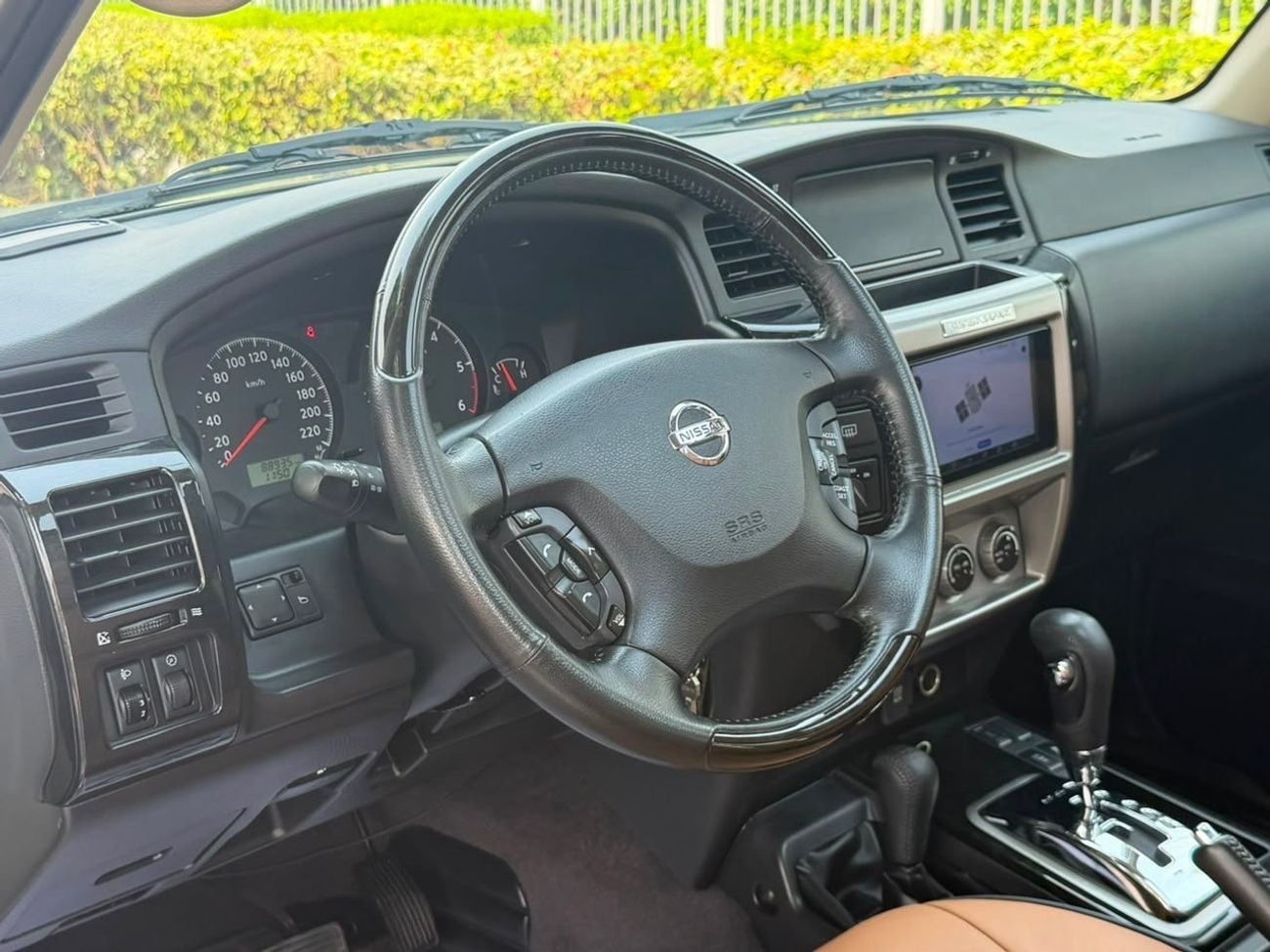 Nissan Patrol HT SAFARI