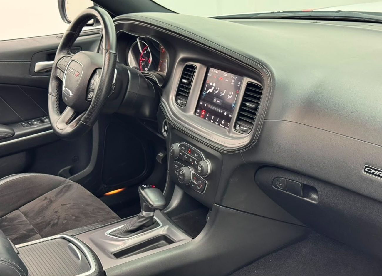 دودج تشارجر 2023 Dodge Charger R/T, Dodge Service History, 1 Year Warranty, Excellent Condition, GCC
