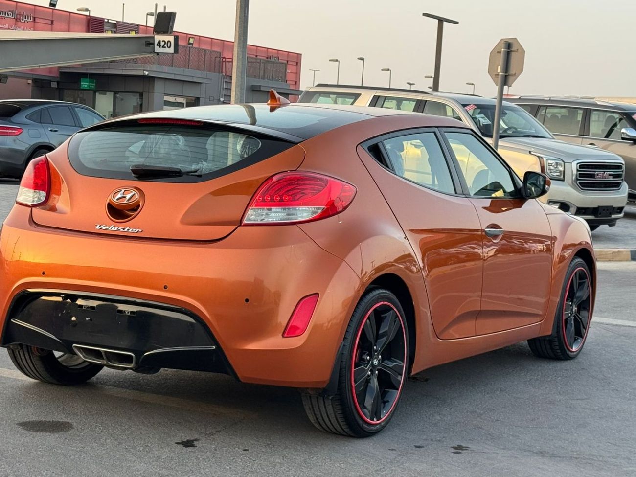 Hyundai Veloster GLS 1.6L perfect inside&outside