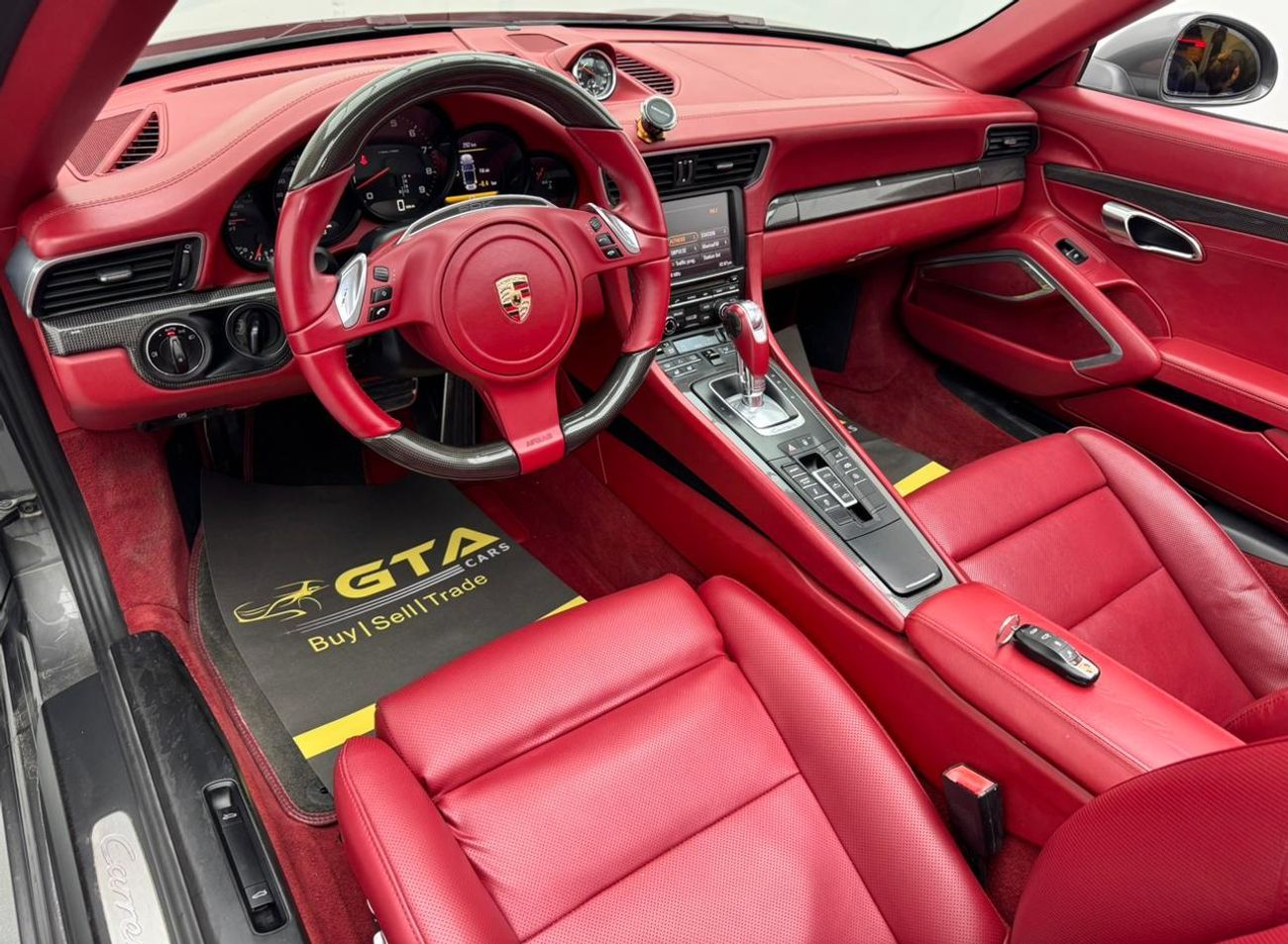 Porsche 911 Carrera S 3.8L (385 HP) Convertible 2012 Porsche 911 Carrera S, Convertible, Full Service History, E